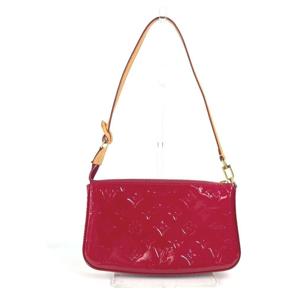 LOUIS VUITTON ルイヴィトン M91574 モノグラムヴェルニ ポシェット