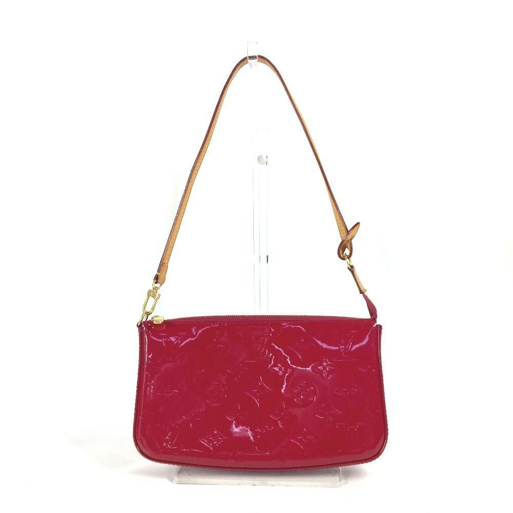 き*ん様 ルイヴィトン ポシェットアクセソワール M91574 ローズアンディア LOUIS VUITTON ルイヴィトン M91574 モノグラムヴェルニ ポシェット