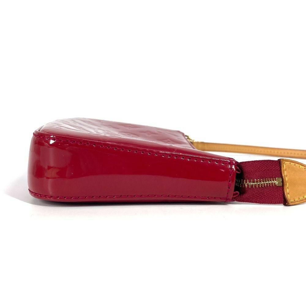 LOUIS VUITTON ルイヴィトン M91574 モノグラムヴェルニ ポシェット