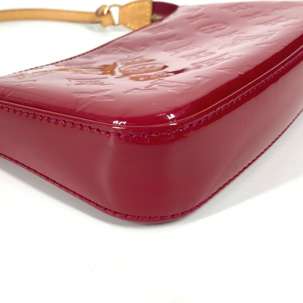LOUIS VUITTON ルイヴィトン M91574 モノグラムヴェルニ ポシェット