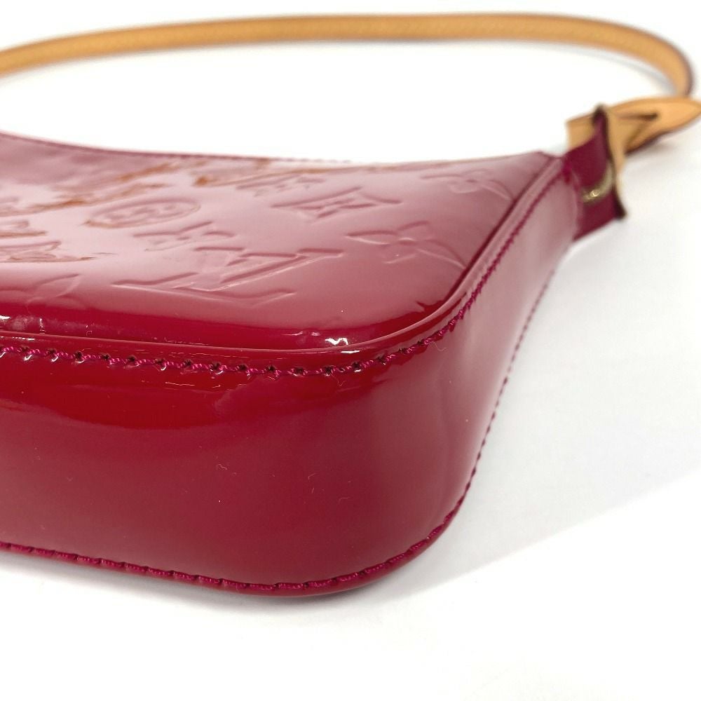 LOUIS VUITTON ルイヴィトン M91574 モノグラムヴェルニ ポシェット